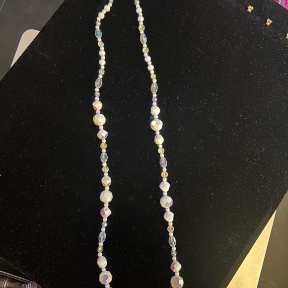 Stunning signed Vintage Vendome white bead cut crystal necklace- long - Picture 16 of 16